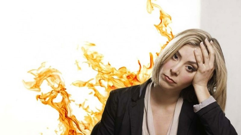 Hiện tượng bốc hỏa tiền mãn kinh: dấu hiệu nhận biết và xử lý