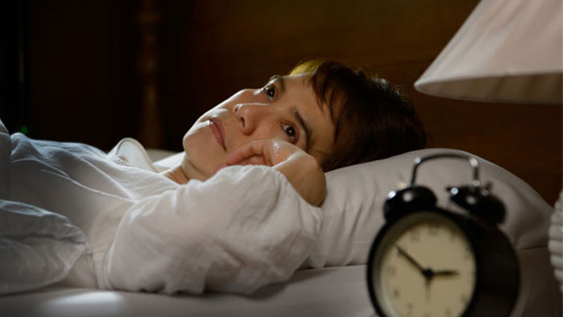 Mất ngủ tiền mãn kinh: nguyên nhân, triệu chứng và cách chữa