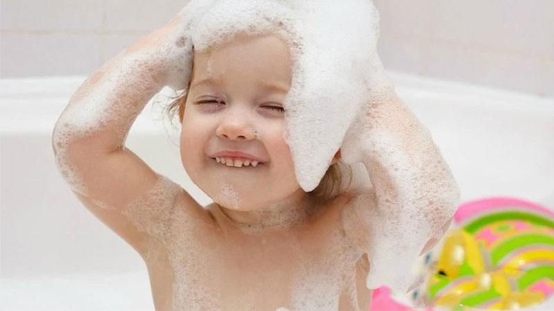 TOP 10 dầu gội cho bé sơ sinh an toàn, tốt nhất hiện nay
