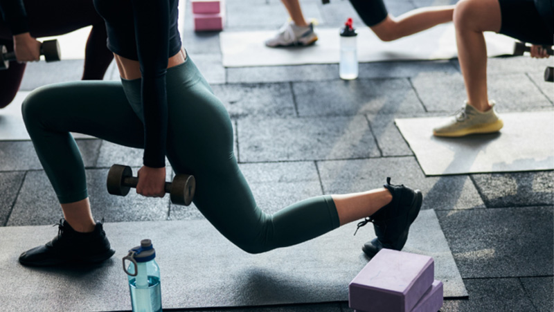 Phụ nữ 55 tuổi còn ham muốn không? Cách cải thiện sinh lý phụ nữ 55 tuổi