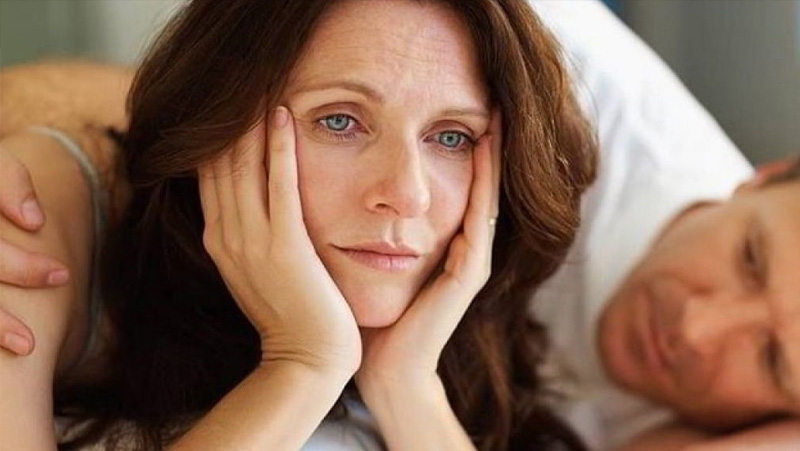 Phụ nữ tuổi 53 còn ham muốn không? Giải đáp từ chuyên gia