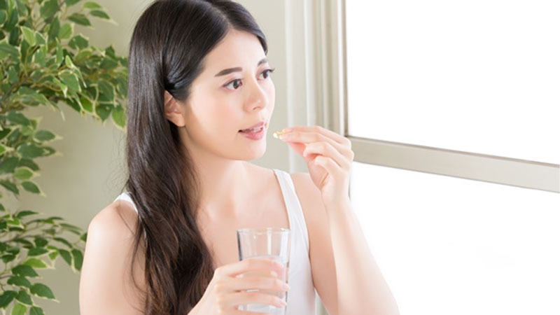 Thiếu hụt nội tiết tố nữ: Nguyên nhân, dấu hiệu và cách điều trị