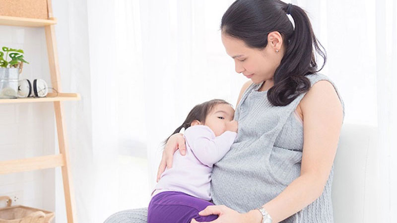 Sinh xong chưa có kinh quan hệ có bầu không?