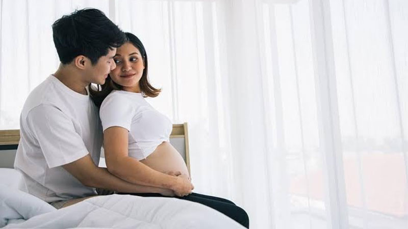 Hướng dẫn cách quan hệ an toàn cho bà bầu