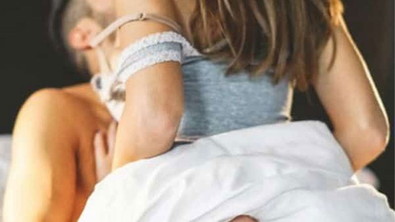 Góc giải đáp: lần đầu quan hệ có ra máu không?