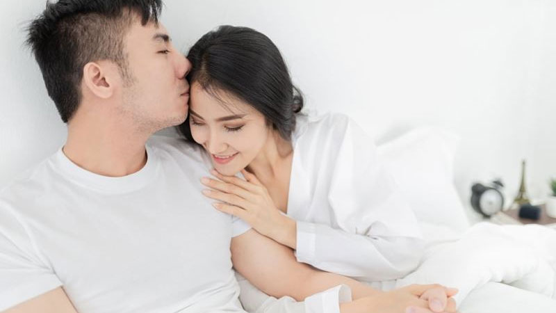 moi co bau quan he duoc khong 3 Mới có bầu 1 tuần quan hệ có sao không?