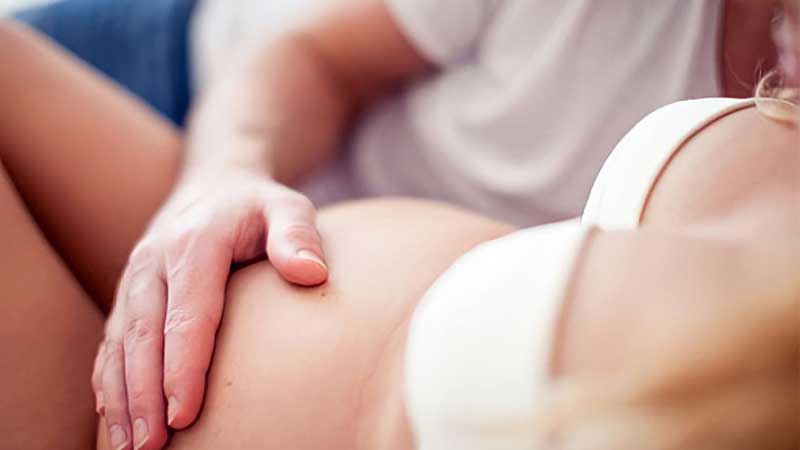vo co bau co quan he duoc khong Vợ có bầu có quan hệ được không? Cần lưu ý những gì?
