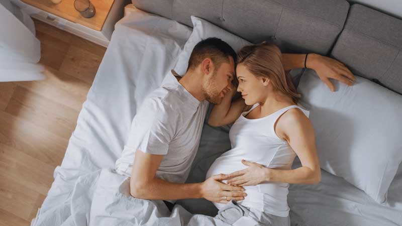 Quan hệ vào tháng cuối thai kì